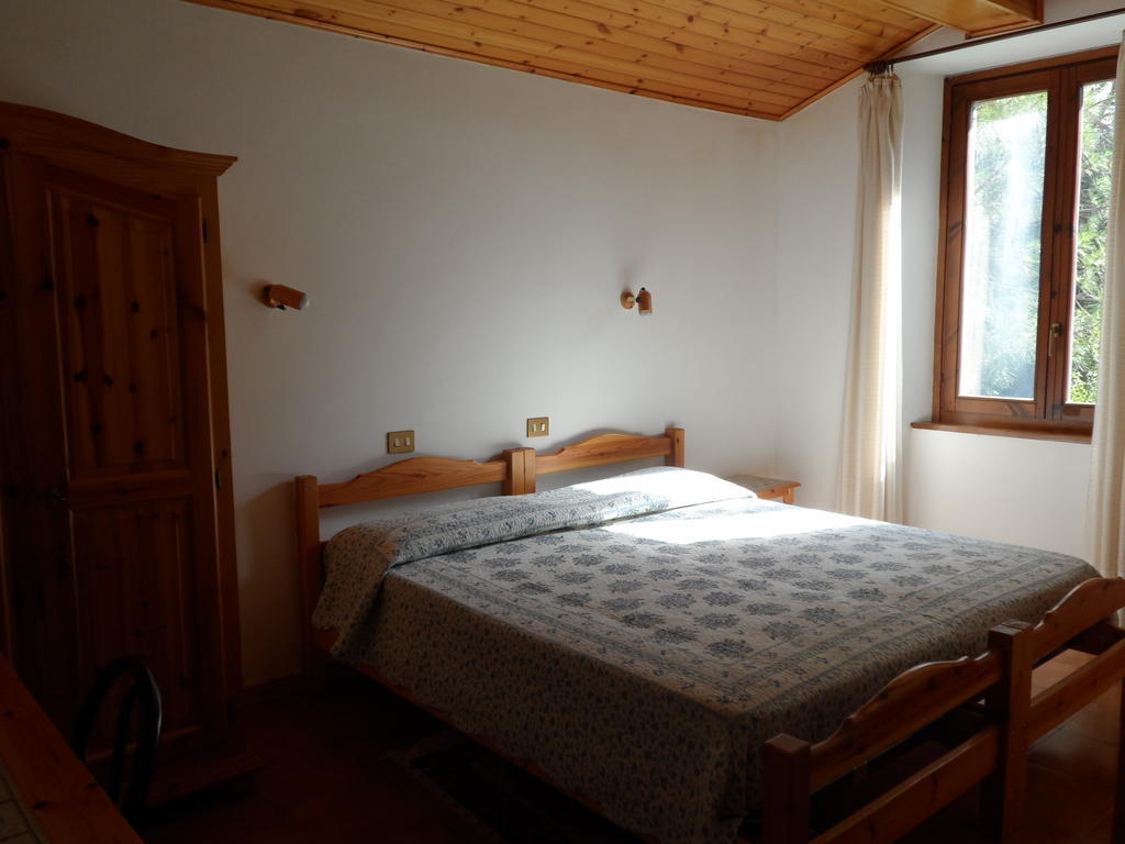 Mola Solis Hotel Civitella d'Agliano Room photo